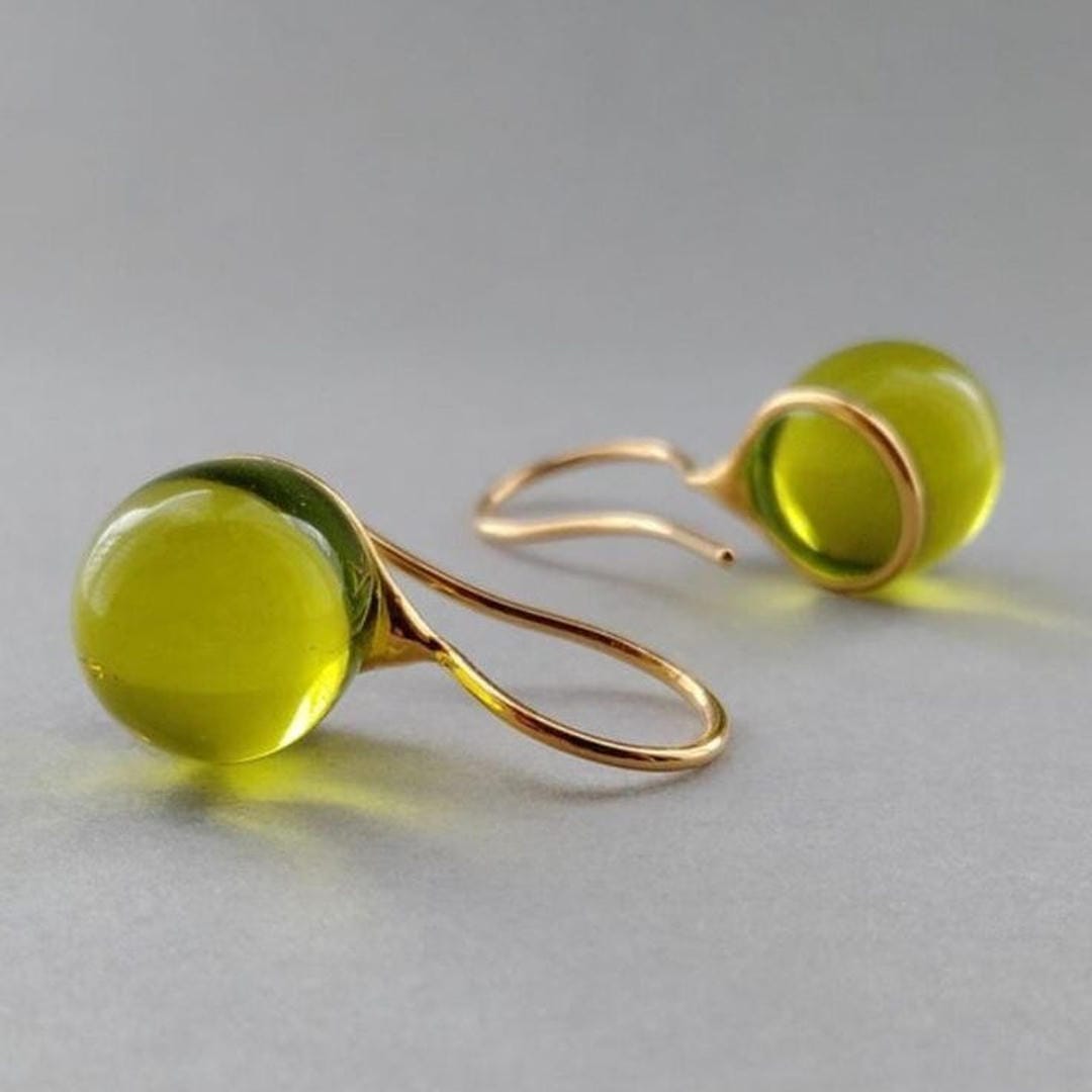 Vintage Olive Pisarat Kristalli Korvakorut