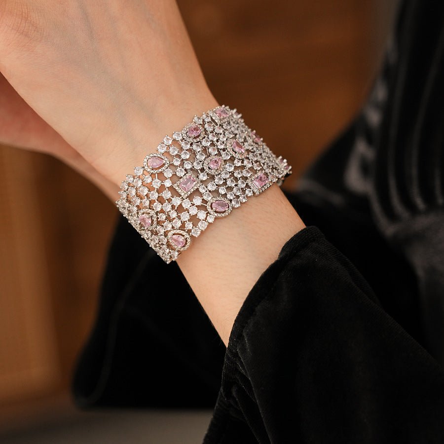 Blush Lattice Mansettirannekoru