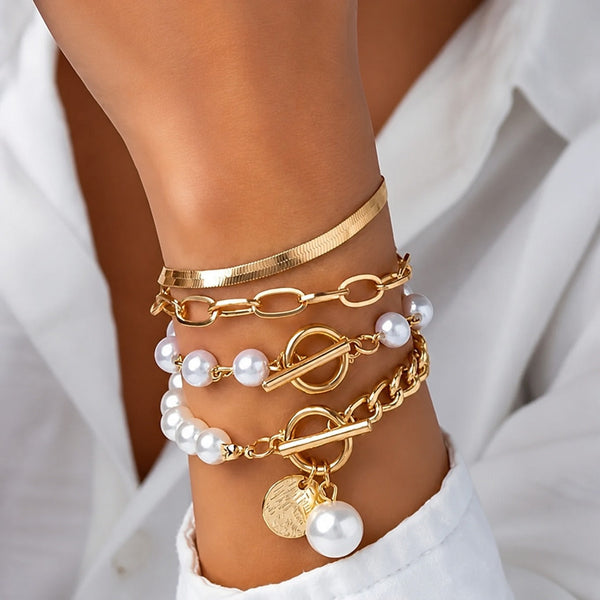 Curated Wrist Rannekorusetti